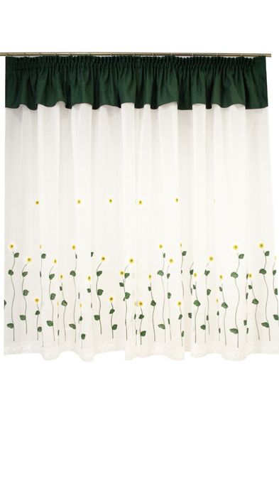 Perdea de bucatarie brodata