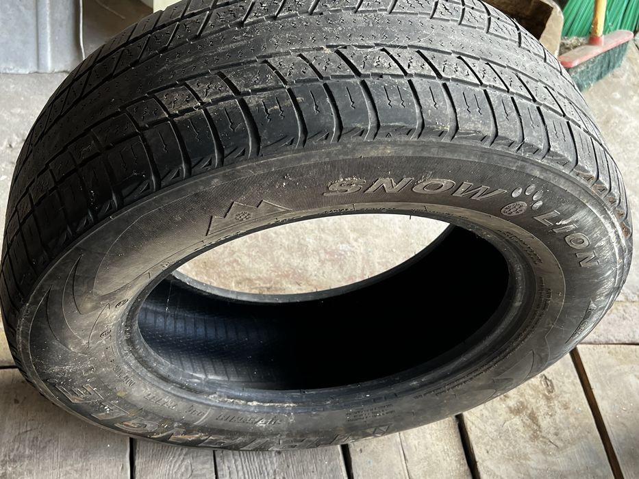 Продам резину всесезонка