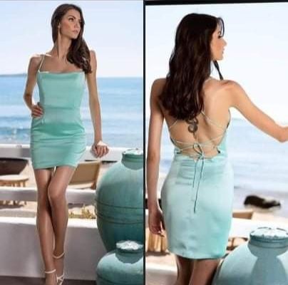 Сатенена рокля с гол гръб - цвят мента