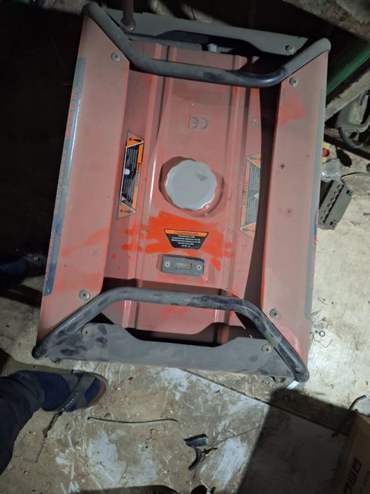 Генератор почти новый