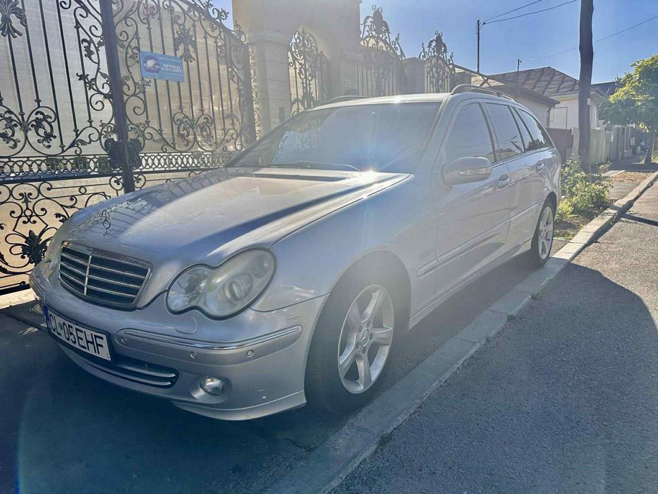 Mercedes Benz C200