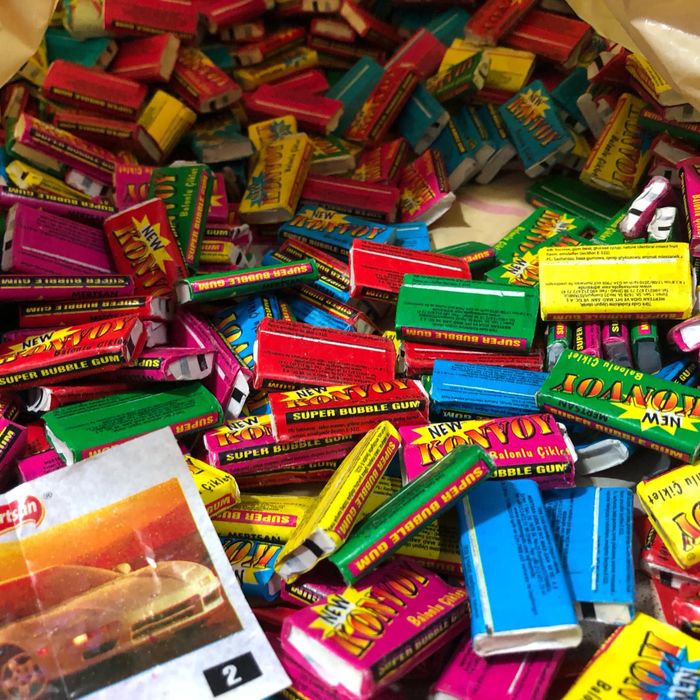 Стари ретро дъвки със серия с автомобили