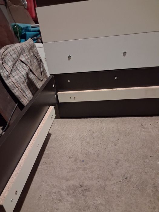 Спалня за матрак 200/160см.