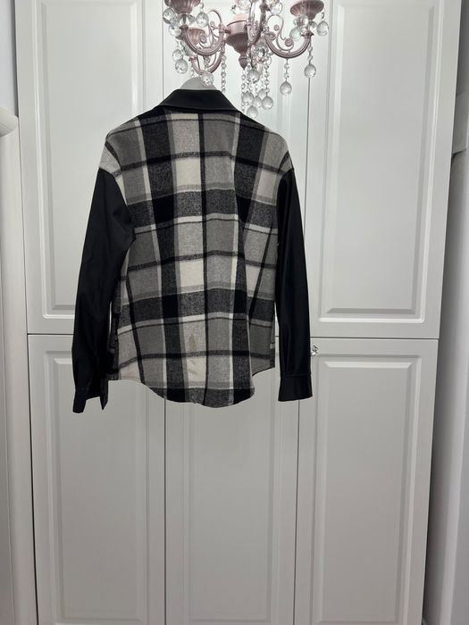 Vand jacheta textil cu piele