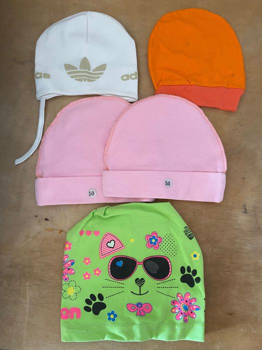 Распродажа детских шапок