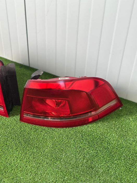 Stop Tripla Volkswagen Passat B7