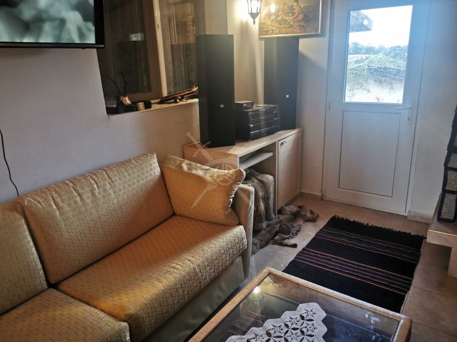 Продава се Къща в с. Варовник, Област Бургас - 140 кв.м за 379 €/кв.м - Снимка #9