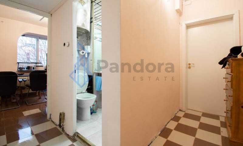 Дава се под наем Двустаен апартамент в София, Лозенец - 75 кв.м за 450 € - Снимка #5