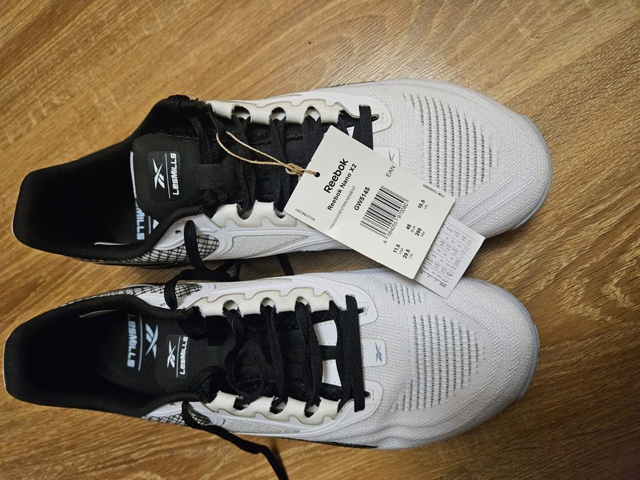 Vând adidași Reebok mărimea 45 noi cu eticheta
