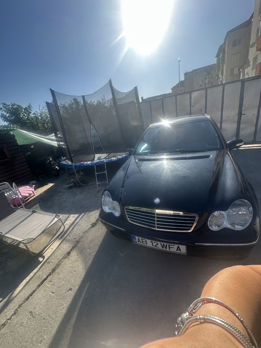 Mercedes C180 automat