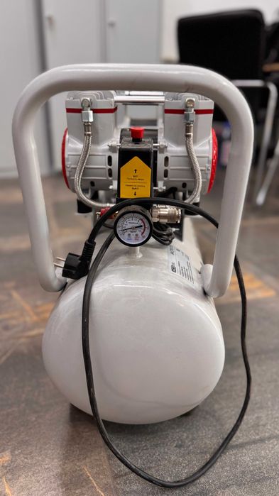 Продам компрессор безмасляный ALTECO ACO 50L
