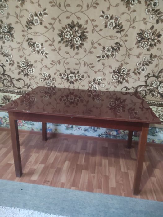 Раскладной,стол,для,гостиной