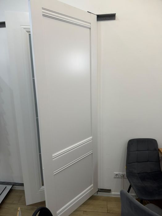 срочно продам новые двери