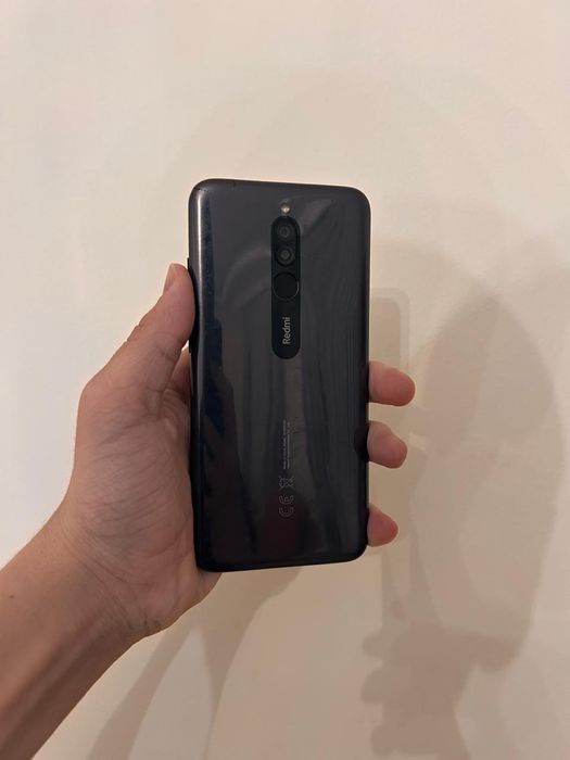 Xiaomi Redmi 8 телефон