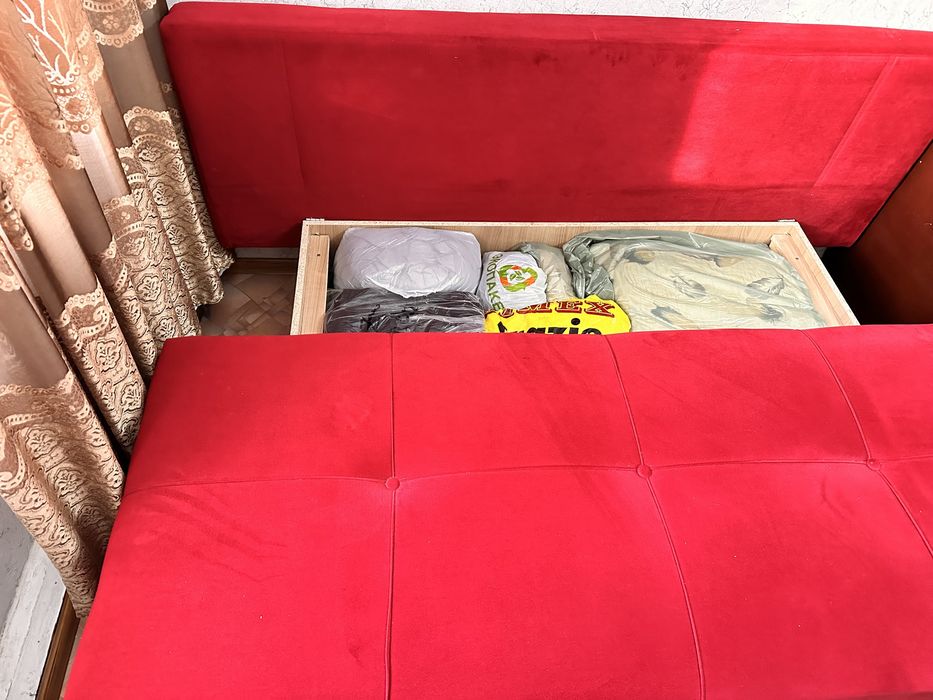 Продам диван тахту