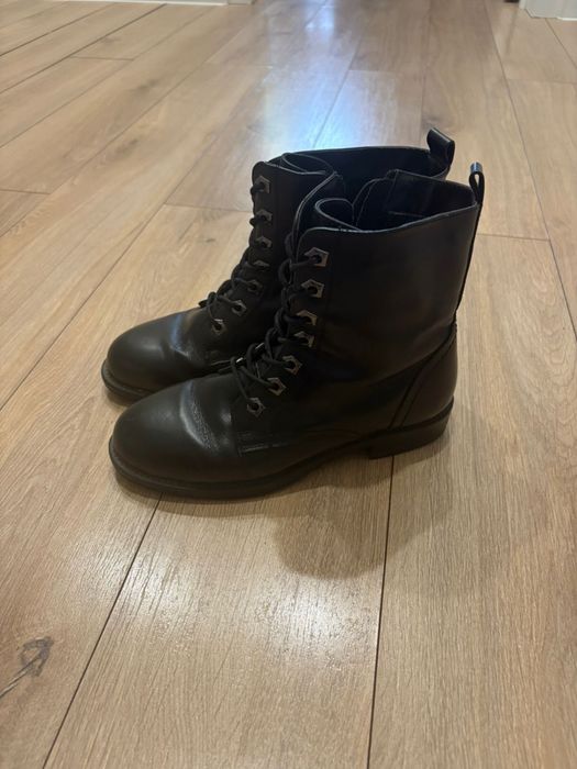 Продам обувь в одни руки