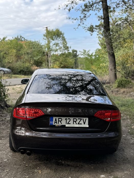 Audi a4 b8 anul 2011