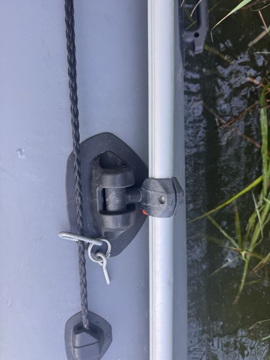 Vand  sau schimb barca Kolibri 400 dsl