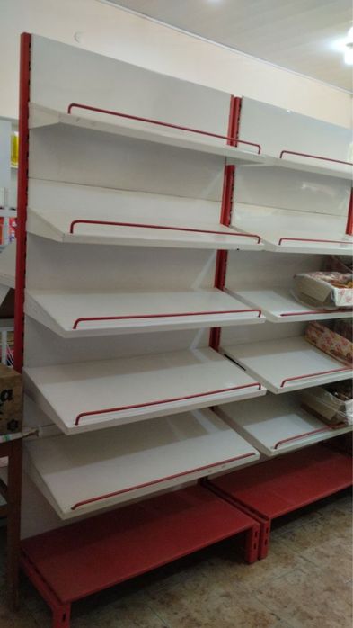 Мебель для магазина