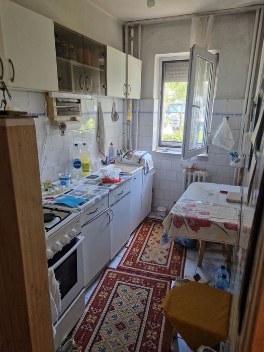 Vand apartament 2 camere
