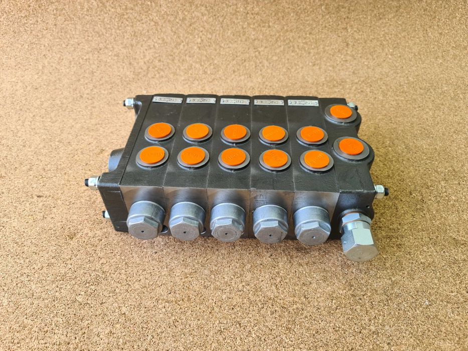 Гидрораспределитель для автокрана