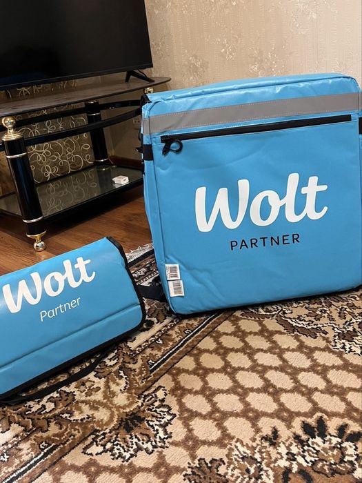 Курьерская сумка Wolt