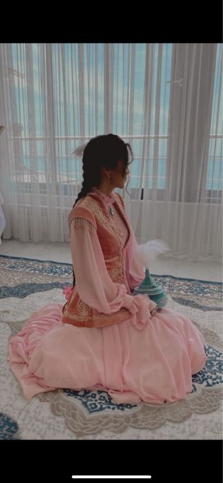 Камзол Кажеке Нуршах платье