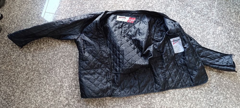 Мото яке с подплата