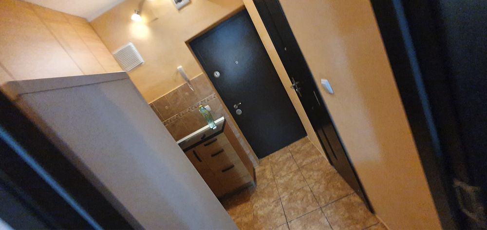 Inchiriez garsonieră!