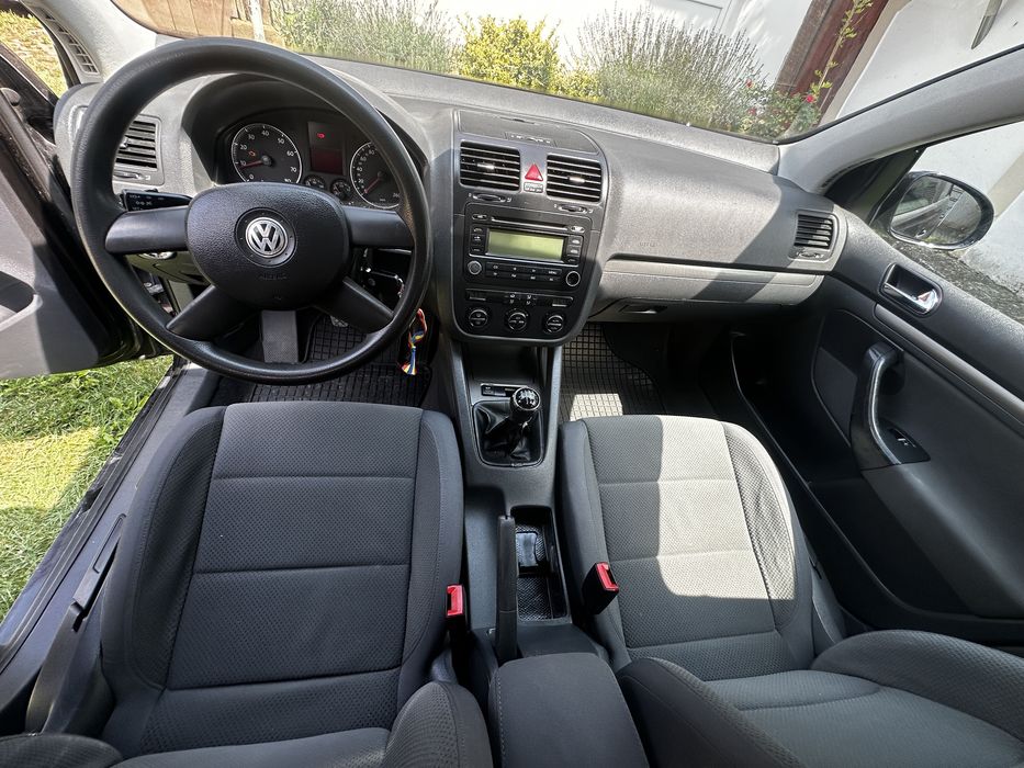 VOLKSWAGEN Golf 2004 — imagine 5