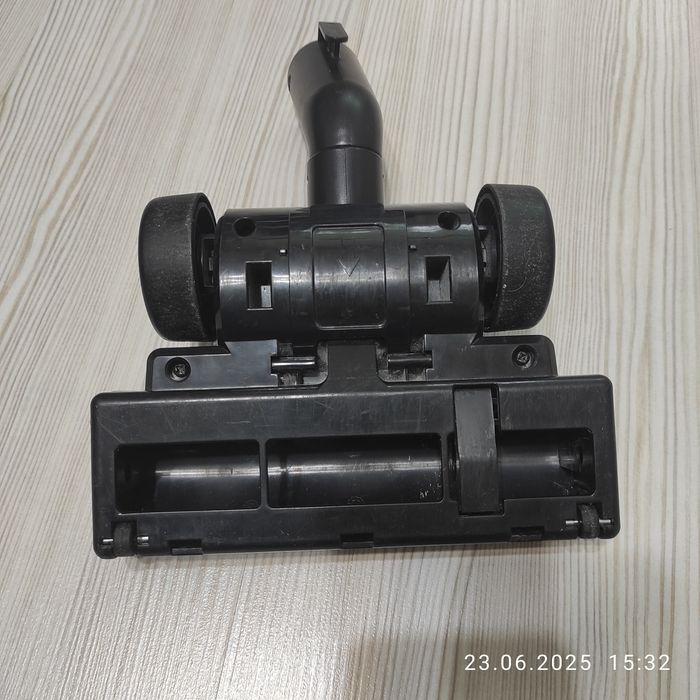 Насадка для пылесоса Б/у всё работает