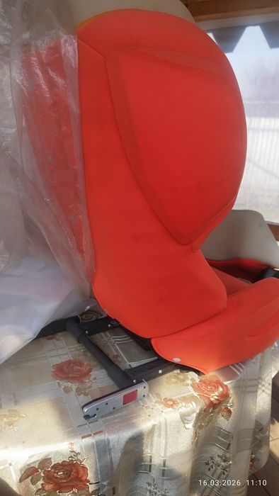 Продам автокресло