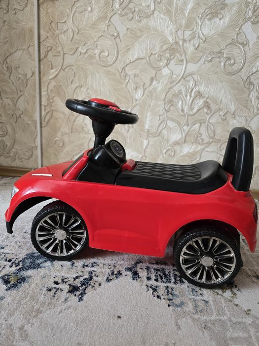 Продам детскую каталку