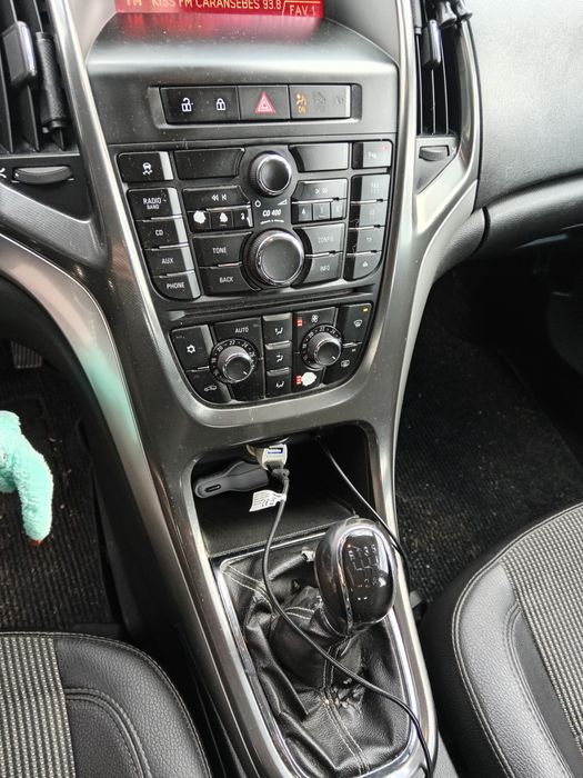 Vind Opel Astra Sport tourer