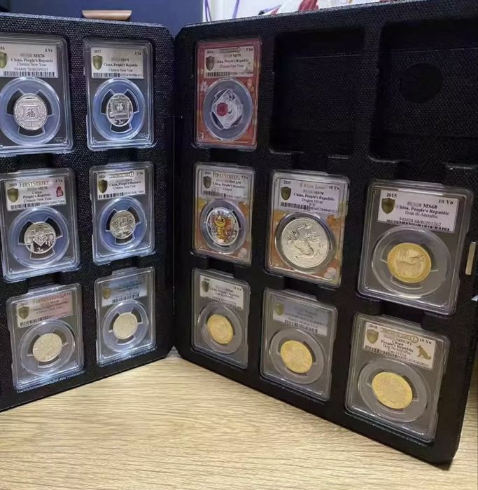 Албум за slab капсули