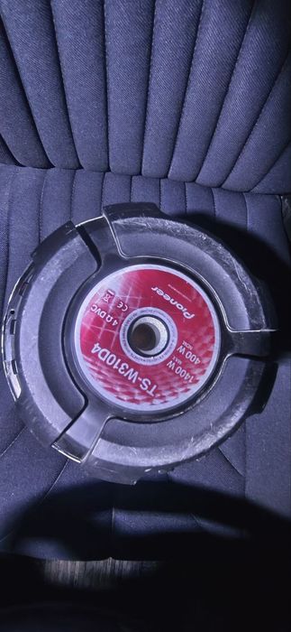 Продаётся Pioneer сабвуфер