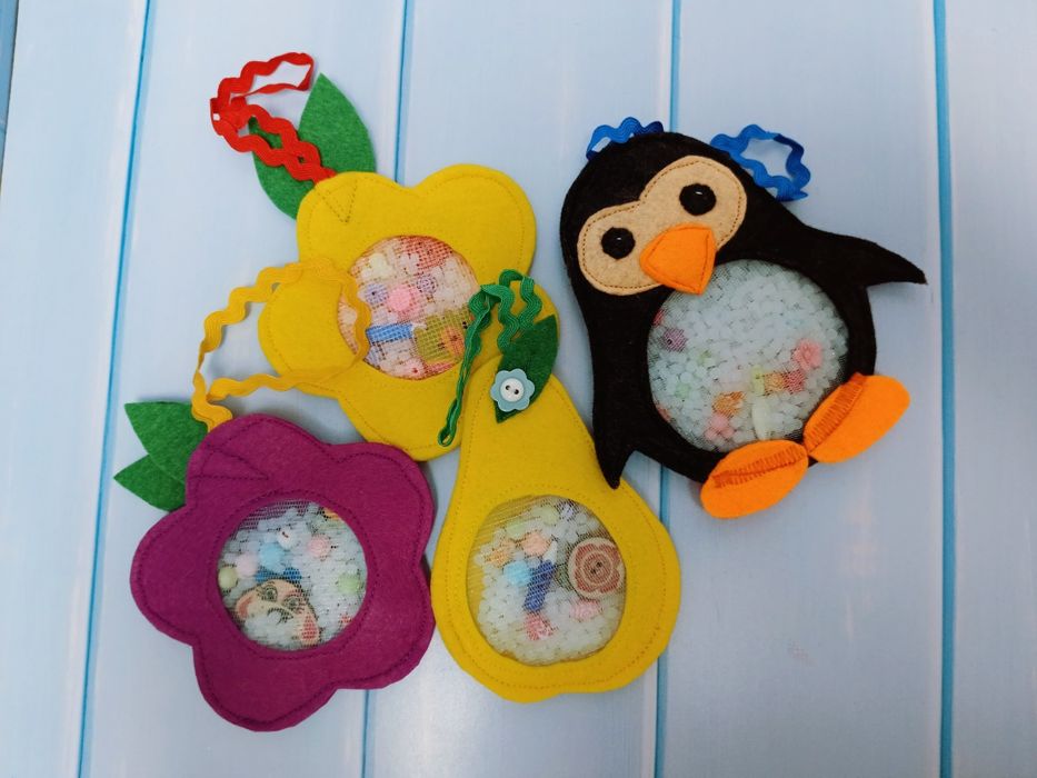 Развивающие игрушки из фетра для малышей
