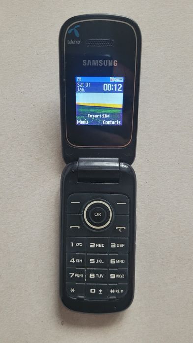 Telefon SAMSUNG GT E 1190, cu clapetă