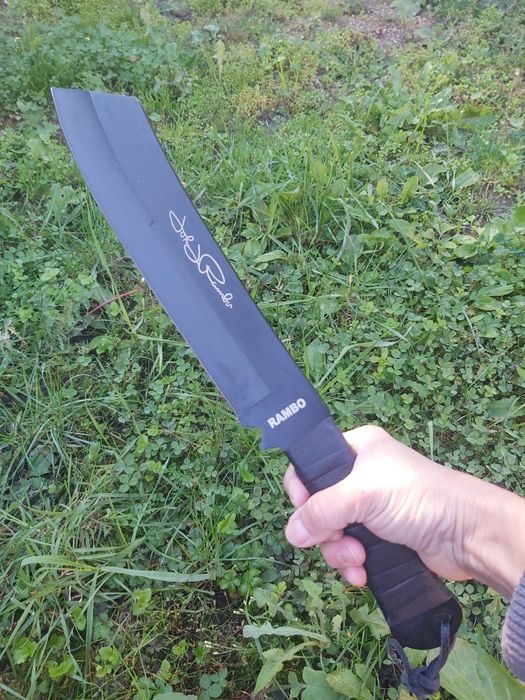 Мачете RAMBO 4 с кожена кания