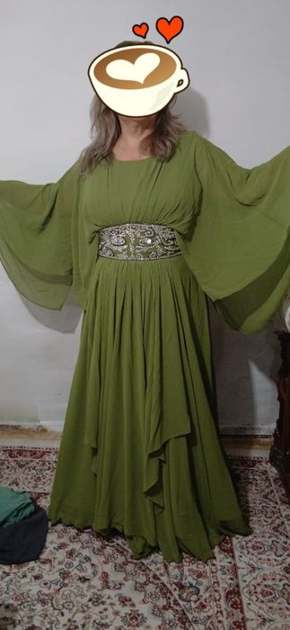 Продам платье,срочно