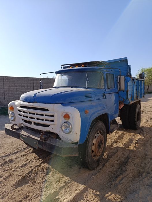 Zil samosval sotiladi