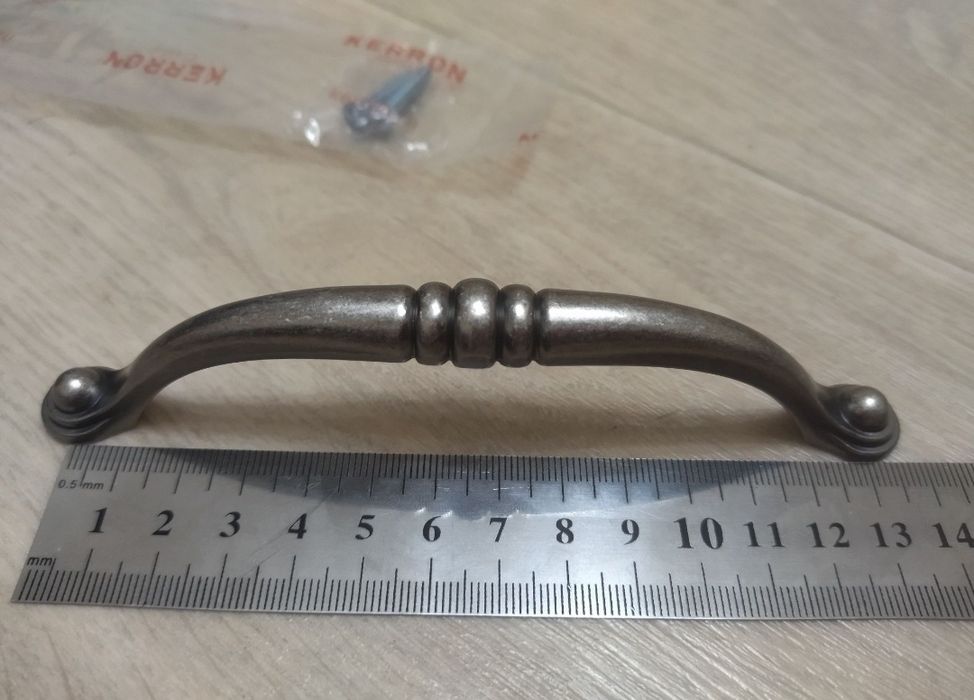 Ручки для мебели