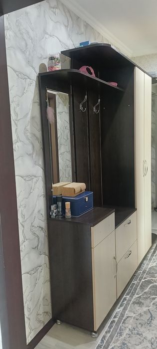 Продам прихожку б/у