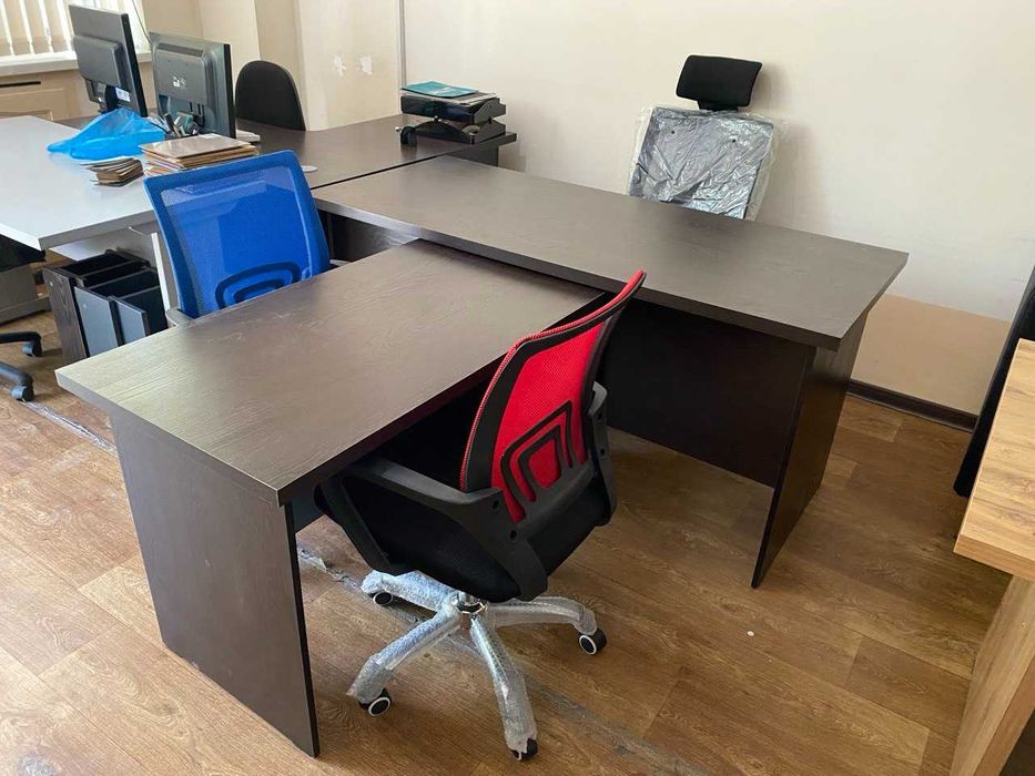 Письменный стол для руководителя