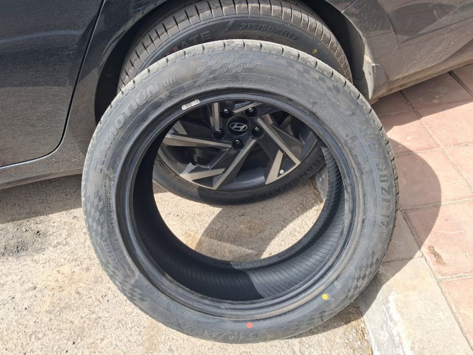 Продам шины. Элантра. Лето.