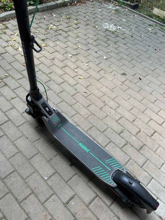 Trotinetă electrică Segway Ninebot E3 E – ca nouă, cumpărată în aprilie 2026