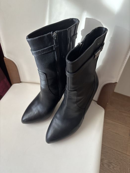 Елегантни ботуши