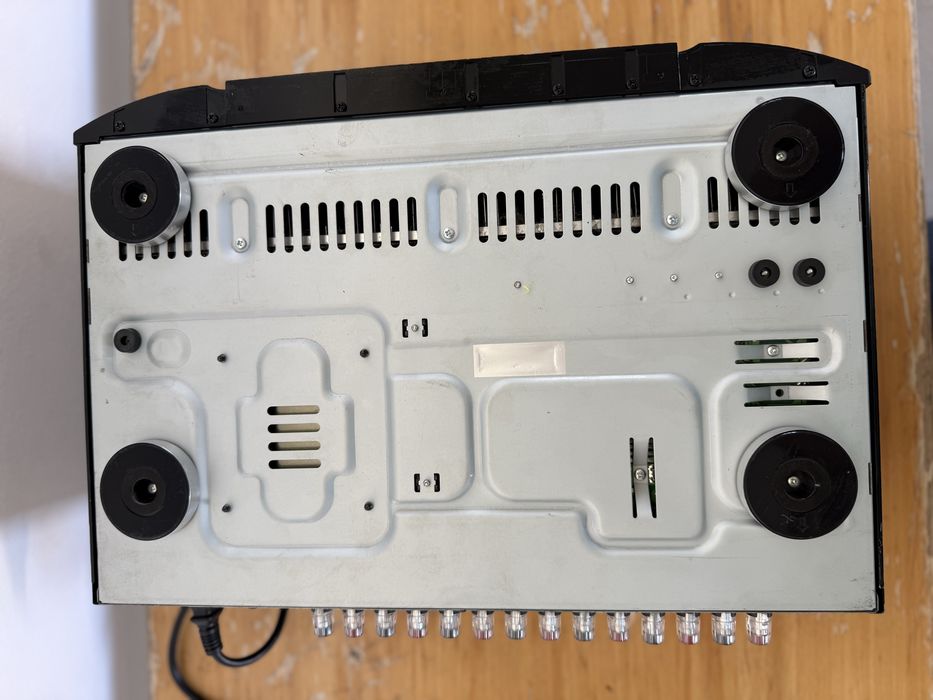 Receiver Marantz SR5008