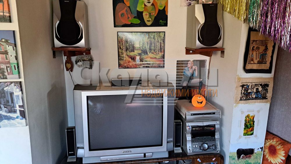 Дава се под наем Ателие в София, Център - 46 кв.м за 300 € - Снимка #11