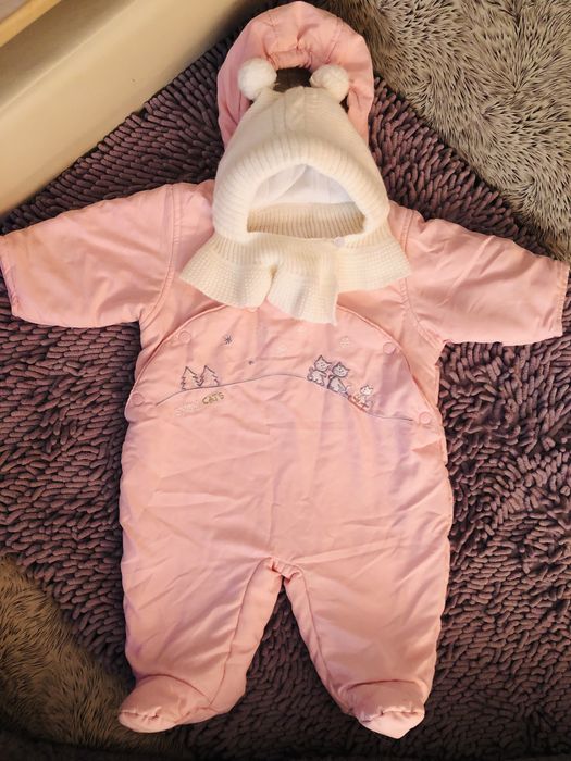 Комбинезоны на девочку до 1 года